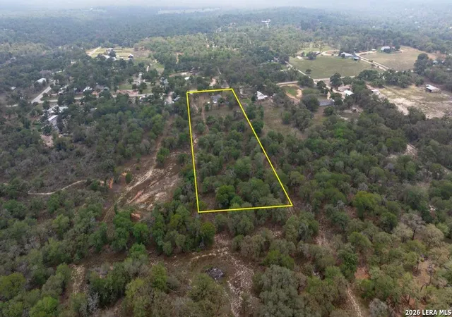 Photo 3 of Sale Pending at 472 Hickory Forrest, Seguin, TX 78155 | MLS# 1961747 | Listing updated on 2026-09-22