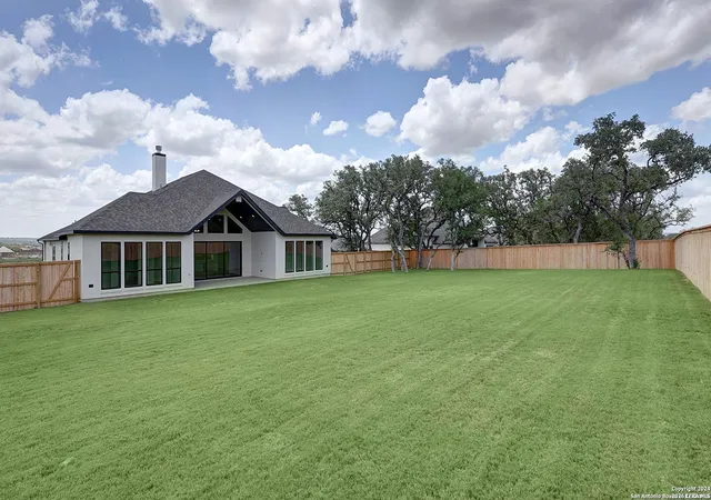 2nd image of 451 Falcon Cv, Castroville, TX 78009 | MLS# 1961785