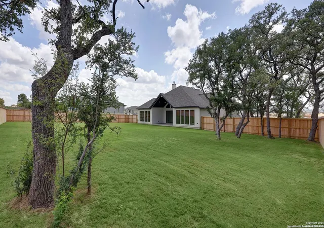 Photo 3 of Single family home for sale at 451 Falcon Cv, Castroville, TX 78009 | MLS# 1961785 | Listing updated on 2026-08-01