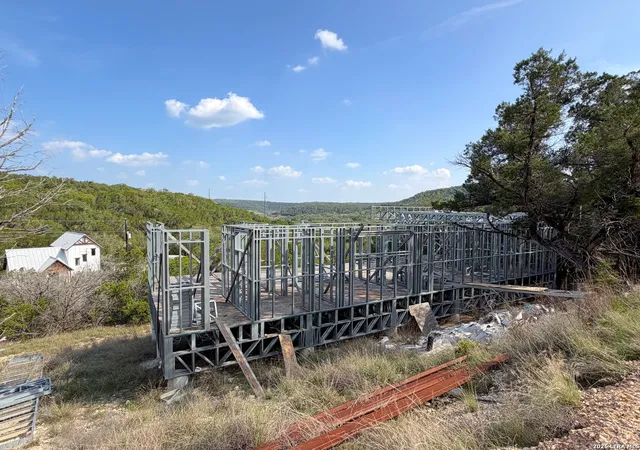 3rd image of 1362 Rockmoor, Canyon Lake, TX 78133 | MLS# 1961877