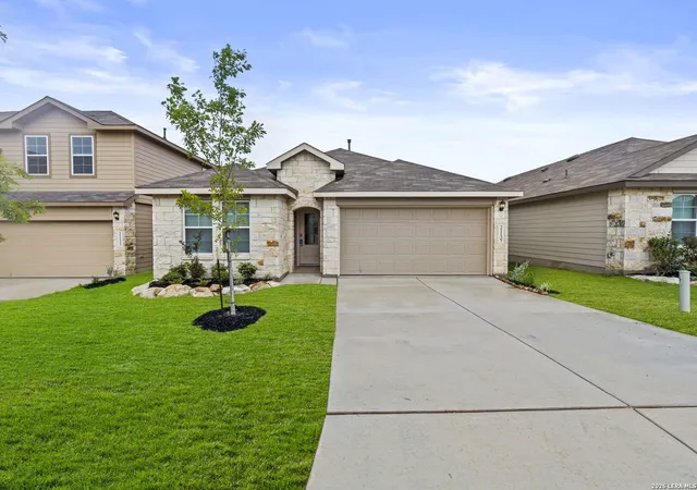 Photo 1 of Single family home for sale at 21137 Boulder Flats, San Antonio, TX 78266 | MLS# 1961978 | Listing updated on 2026-09-17