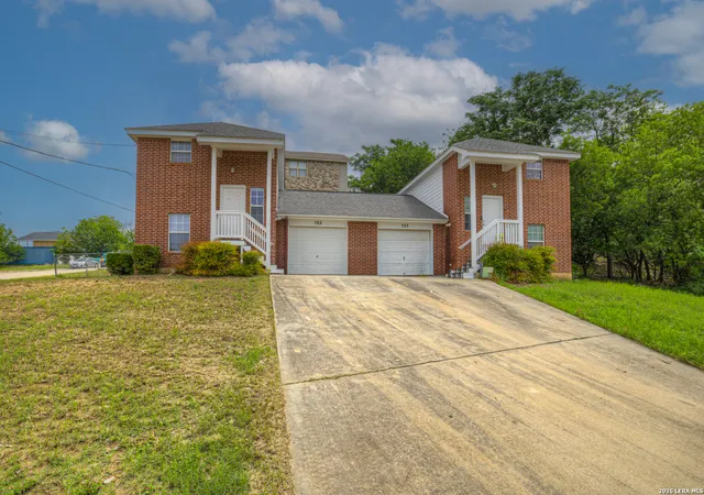 1st image of 723 Woodcrest, New Braunfels, TX 78130 | MLS# 1961995