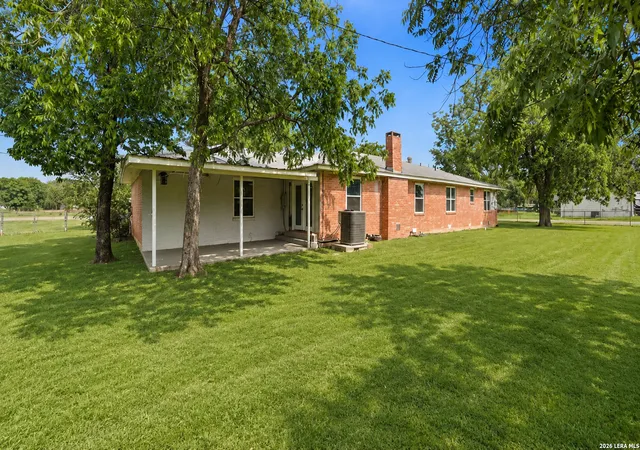 22nd image of 106 County Road 6611, Devine, TX 78016 | MLS# 1962057