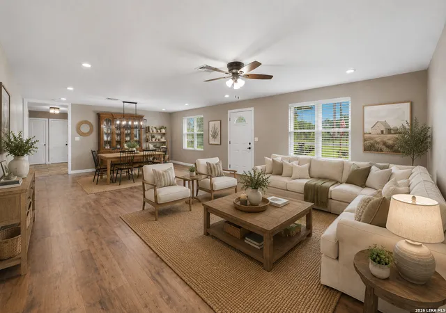 4th image of 106 County Road 6611, Devine, TX 78016 | MLS# 1962057