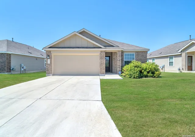 Photo 1 of Sale Pending at 910 Hagen Way, San Antonio, TX 78221 | MLS# 1962103 | Listing updated on 2026-09-16