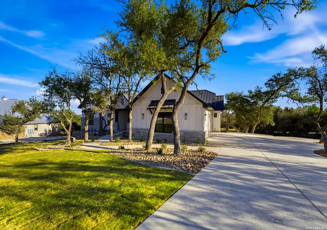Photo 3 of Single family home for sale at 34753 Carries Creek Dr, Bulverde, TX 78163 | MLS# 1962178 | Listing updated on 2026-09-16