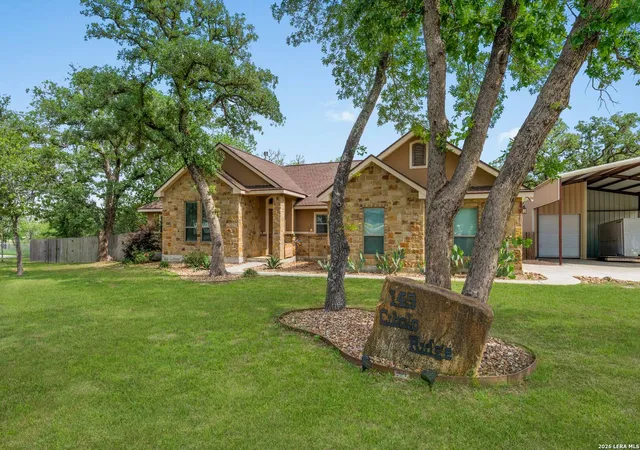 Photo 3 of Sale Pending at 149 Cibolo Ridge Dr, La Vernia, TX 78121 | MLS# 1962257 | Listing updated on 2026-09-14