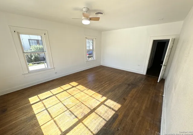 4th image of 211 Preston, San Antonio, TX 78210 | MLS# 1962277