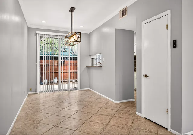 5th image of 3678 Hidden #2906, San Antonio, TX 78217 | MLS# 1962322
