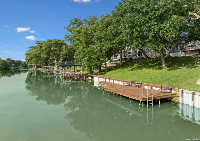4th image of 360 Shangrila Ln, New Braunfels, TX 78130 | MLS# 1962343
