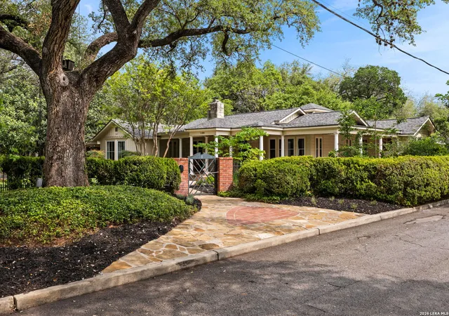 Homes for sale in San Antonio, TX | 140 W Fair Oaks Pl, San Antonio, TX 78209 | MLS# 1962351