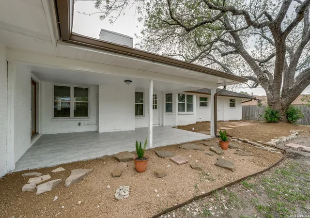 4th image of 517 Balfour Dr, Windcrest, TX 78239 | MLS# 1962382