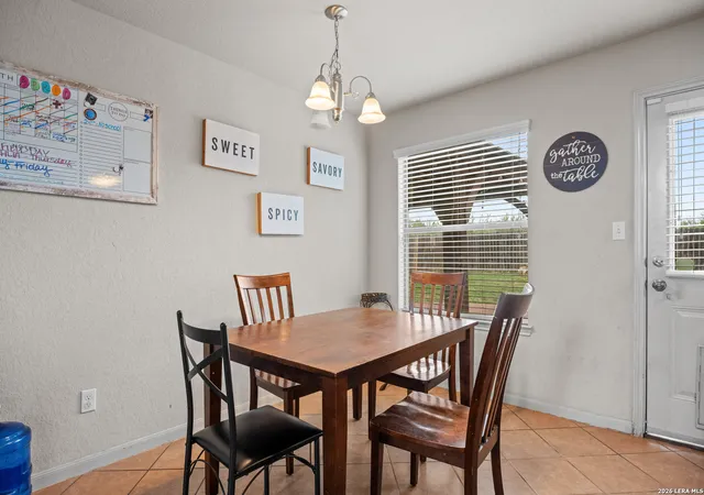 Photo 4 of Single family home for sale at 3814 Maiden Way, Converse, TX 78109 | MLS# 1962421 | Listing updated on 2026-07-09
