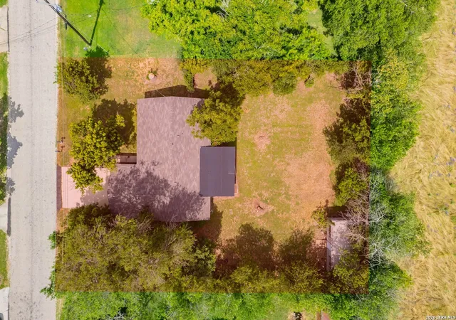 20th image of 302 Booster St, Center Point, TX 78010 | MLS# 1962449