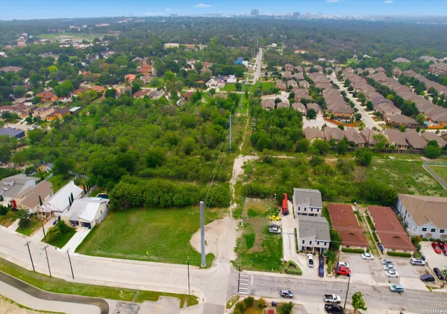 Photo 3 of Land for sale at 1819 Silver Oaks, San Antonio, TX 78213 | MLS# 1962465 | Listing updated on 2026-09-02