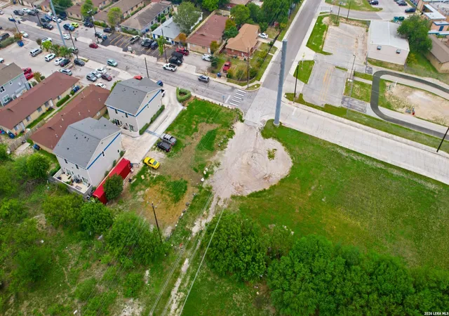 Photo 4 of Land for sale at 1819 Silver Oaks, San Antonio, TX 78213 | MLS# 1962465 | Listing updated on 2026-09-02