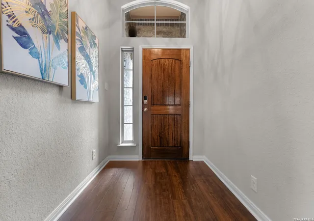 Photo 4 of Single family home for sale at 22012 Gypsy Vw, San Antonio, TX 78261 | MLS# 1962511 | Listing updated on 2026-08-15