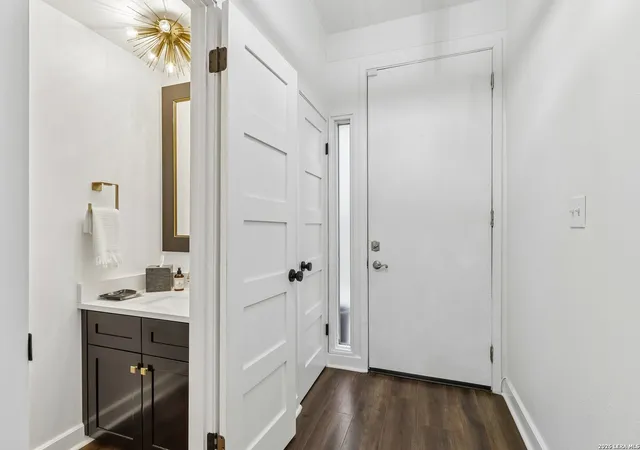 4th image of 3102 Eisenhauer Rd #E34, San Antonio, TX 78209 | MLS# 1962521