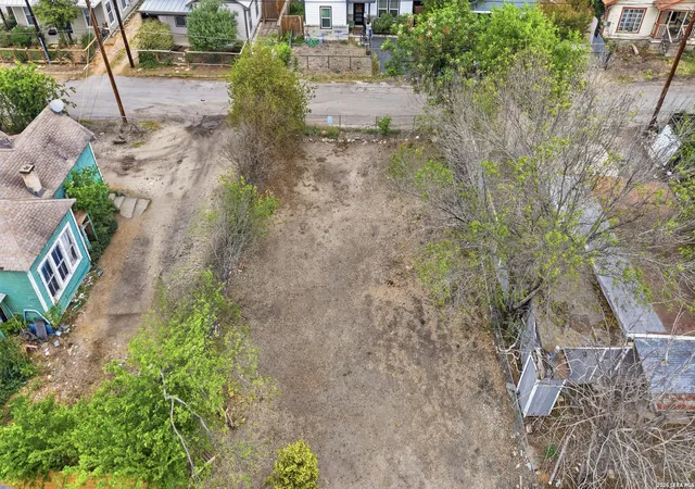 Photo 2 of Land for sale at 110 Sample St, San Antonio, TX 78210 | MLS# 1962549 | Listing updated on 2026-05-11
