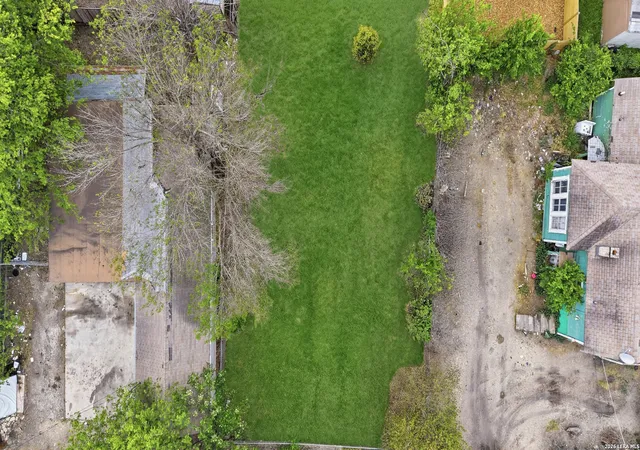 Photo 4 of Land for sale at 110 Sample St, San Antonio, TX 78210 | MLS# 1962549 | Listing updated on 2026-05-11