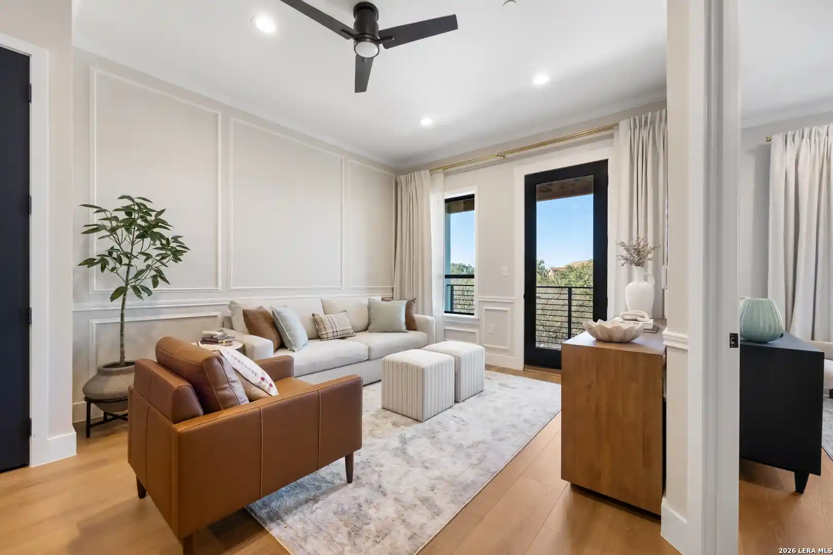 Listing Photo 1 - Condo for sale in 10899 S Hausman Rd located at 10899 S Hausman Rd, San Antonio, TX 78249 - Unit #407