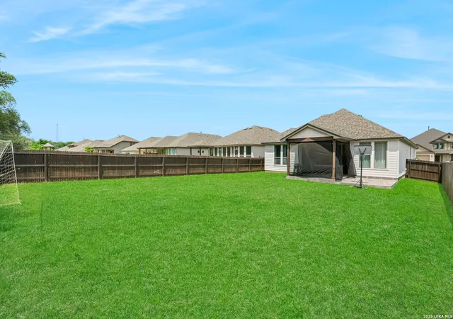 Photo 3 of Single family home for sale at 8928 Whimsey Rdg, Fair Oaks Ranch, TX 78015 | MLS# 1962594 | Listing updated on 2026-08-29