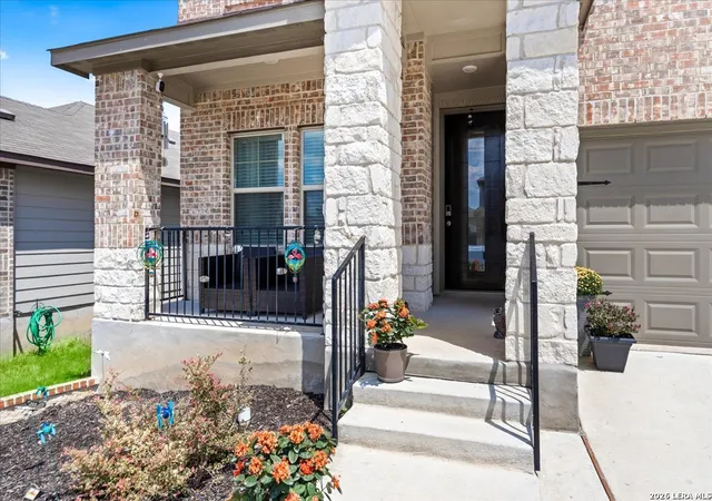 Photo 2 of Single family home for sale at 10231 Azealia Way, Boerne, TX 78006 | MLS# 1962597 | Listing updated on 2026-05-11