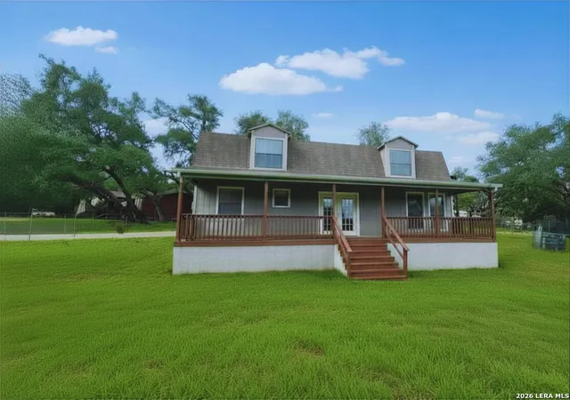 Photo 1 of Sale Pending at 207 Oaklane St, Canyon Lake, TX 78133 | MLS# 1962609 | Listing updated on 2026-09-24
