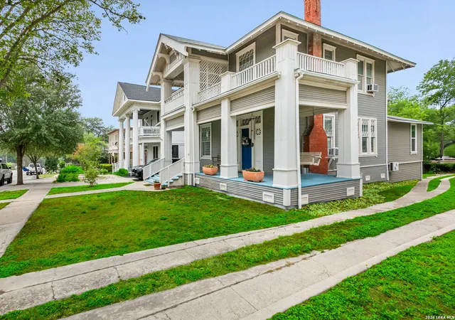 2nd image of 525 W Magnolia Ave, San Antonio, TX 78212 | MLS# 1962652