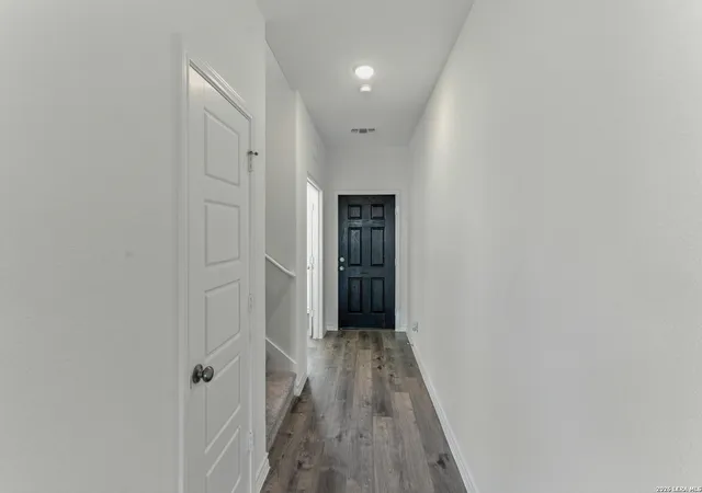 Photo 3 of Single family home for sale at 228 Jersey Lane, Boerne, TX 78006 | MLS# 1962657 | Listing updated on 2026-07-26