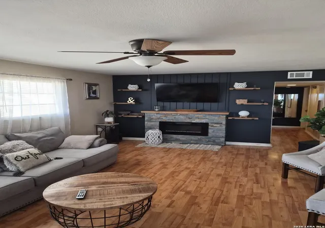 Photo 2 of Single family home for sale at 6268 Fox, San Antonio, TX 78247 | MLS# 1962674 | Listing updated on 2026-07-24