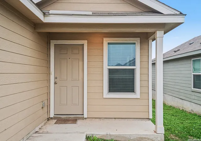 Photo 2 of Single family home for sale at 13951 Bull Cv, San Antonio, TX 78252 | MLS# 1962682 | Listing updated on 2026-08-04