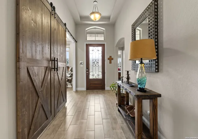 Photo 4 of Single family home for sale at 29347 Kearney Rdg, Boerne, TX 78015 | MLS# 1962721 | Listing updated on 2026-07-17