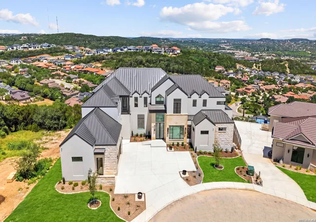 Photo 3 of Mansion for sale at 7011 Bella Rose, San Antonio, TX 78256 | MLS# 1962775 | Listing updated on 2026-07-17