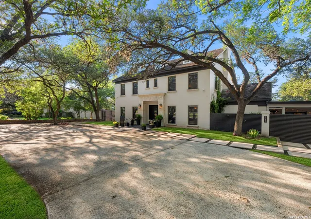 67th image of 627 E Olmos Dr, San Antonio, TX 78212 | MLS# 1962781