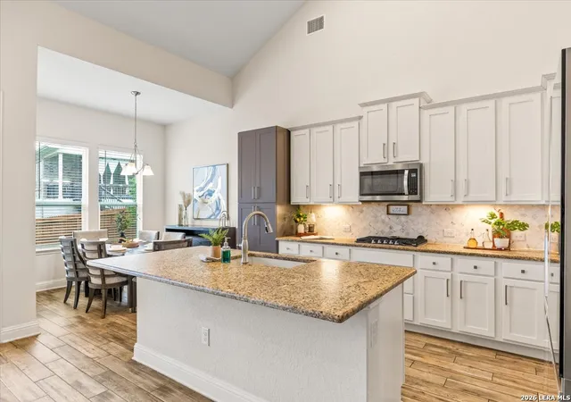 Photo 2 of Single family home for sale at 28806 Oldlyme Way, San Antonio, TX 78260 | MLS# 1962784 | Listing updated on 2026-09-11