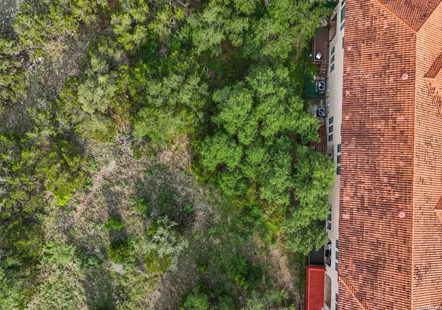 2nd image of 23510 Cyn Golf Rd, San Antonio, TX 78258