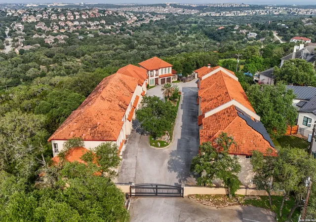 31st image of 23510 Canyon Golf Rd #103, San Antonio, TX 78258 | MLS# 1962801