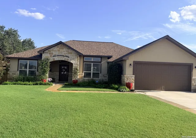 Photo 1 of Single family home for sale at 1705 Crooked Creek Dr, Pleasanton, TX 78064 | MLS# 1962847 | Listing updated on 2026-09-08