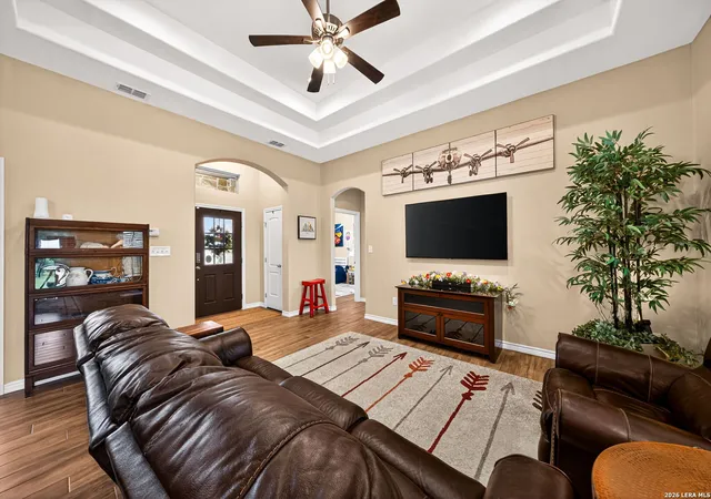 Photo 3 of Single family home for sale at 1705 Crooked Creek Dr, Pleasanton, TX 78064 | MLS# 1962847 | Listing updated on 2026-09-08