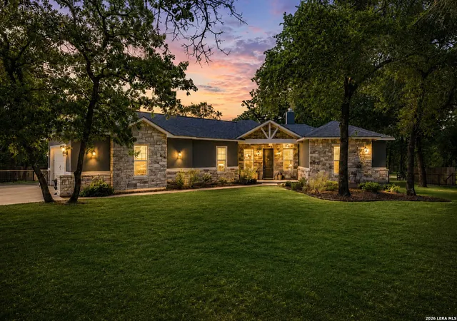 Photo 2 of Single family home for sale at 263 Cibolo Ridge Dr, La Vernia, TX 78121 | MLS# 1962904 | Listing updated on 2026-09-05
