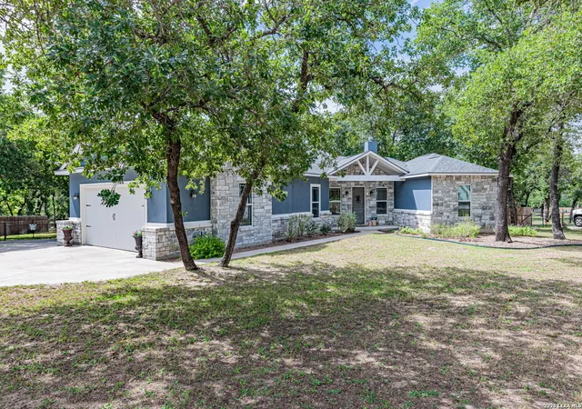 Photo 3 of Single family home for sale at 263 Cibolo Ridge Dr, La Vernia, TX 78121 | MLS# 1962904 | Listing updated on 2026-09-05