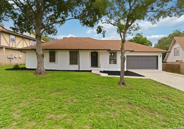Photo 1 of Sale Pending at 16410 Ledge Way St, San Antonio, TX 78232 | MLS# 1962907 | Listing updated on 2026-05-16