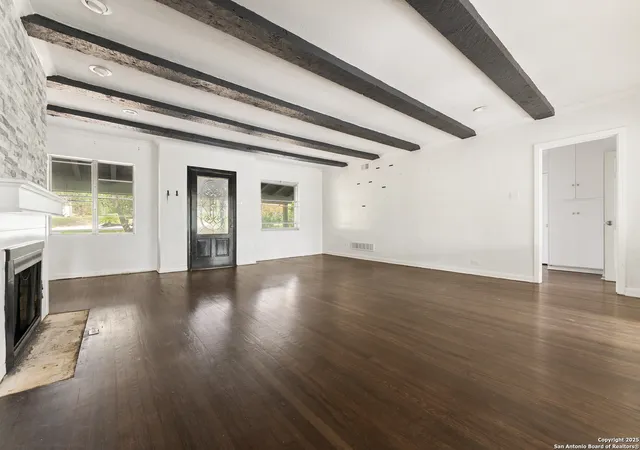 2nd image of 1100 Garraty Rd, Terrell Hills, TX 78209 | MLS# 1962961