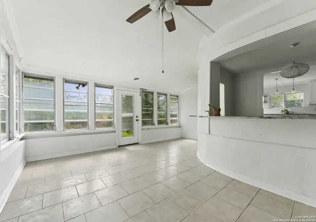 4th image of 1100 Garraty Rd, Terrell Hills, TX 78209 | MLS# 1962961