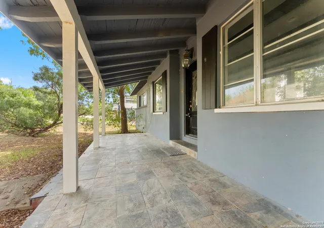 5th image of 1100 Garraty Rd, Terrell Hills, TX 78209 | MLS# 1962961