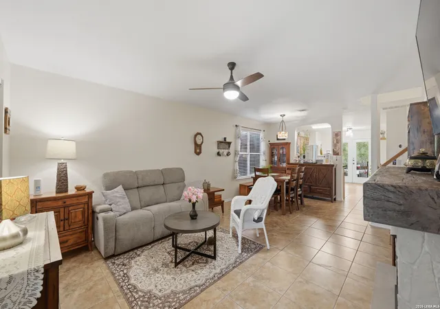3rd image of 2909 Ashwood Rd, Schertz, TX 78108 | MLS# 1963071