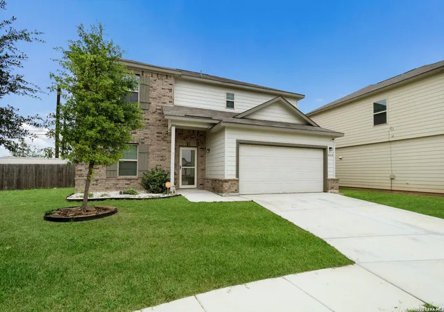Photo 3 of Sale Pending at 6810 Emerald Valley, San Antonio, TX 78242 | MLS# 1963077 | Listing updated on 2026-05-05