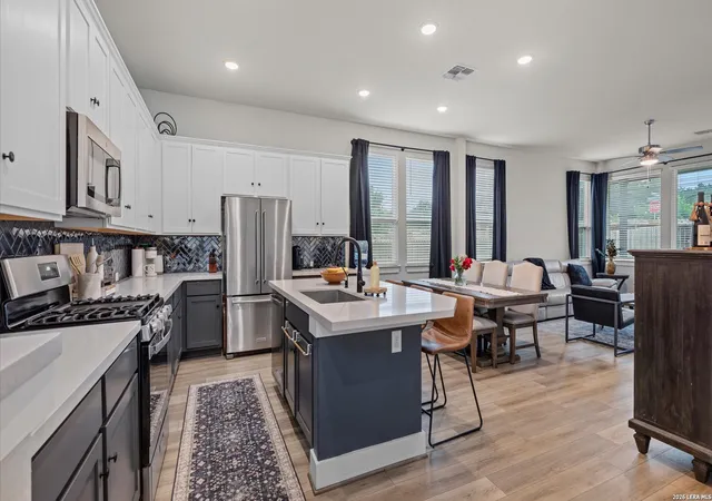 Photo 3 of Single family home for sale at 21114 Chestnut Cove, San Antonio, TX 78266 | MLS# 1963096 | Listing updated on 2026-09-20