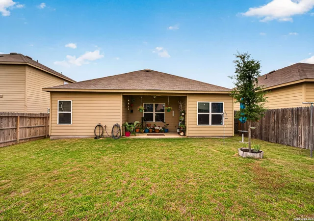 Homes for sale in Lytle, TX | 19932 Doc Holiday Dr, Lytle, TX 78052 | MLS# 1963120